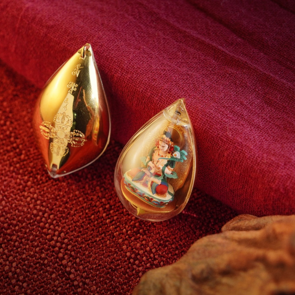 The Spiritual Pillar | Great Strength & Wisdom Realization Petal-Amulet (Mahasthamaprapta)