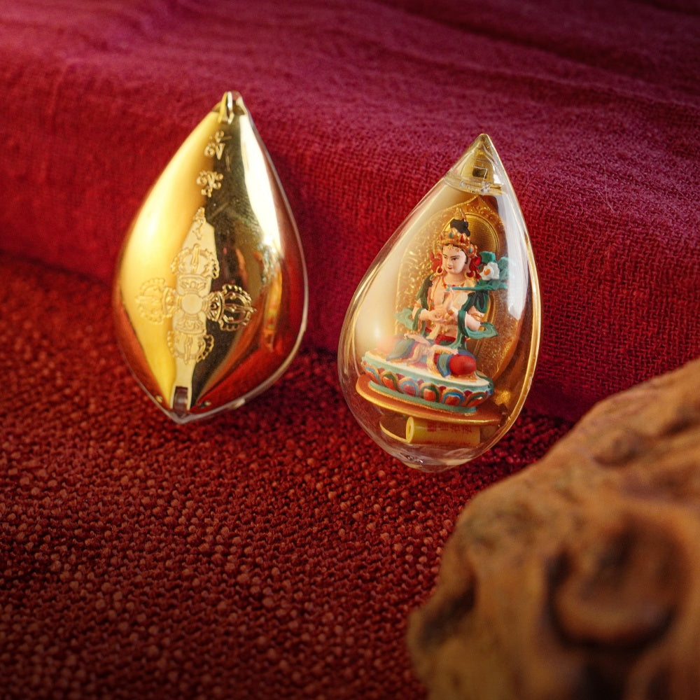 The Spiritual Pillar | Great Strength & Wisdom Realization Petal-Amulet (Mahasthamaprapta)