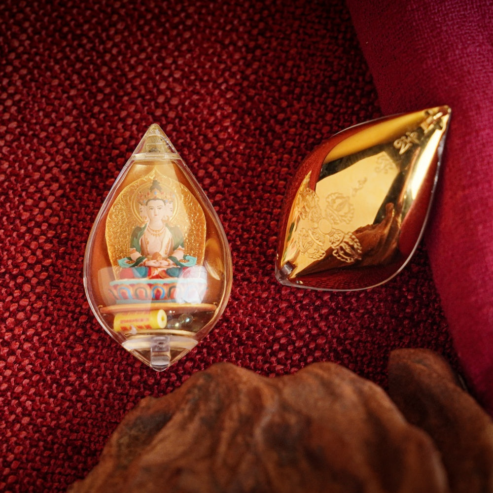 The Golden Sun-Throne | Ultimate Clarity & Sovereign Leadership Petal-Amulet (Vairocana)