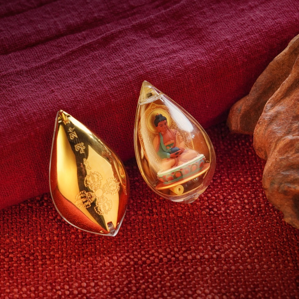 The Eternal Sanctuary | Boundless Light & Inner Serenity Petal-Amulet (Amitabha)