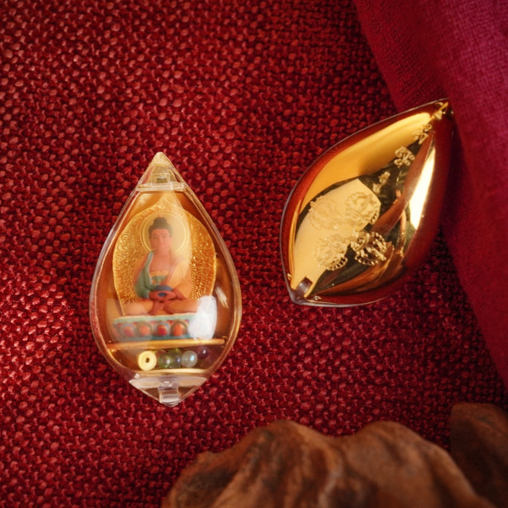 The Eternal Sanctuary | Boundless Light & Inner Serenity Petal-Amulet (Amitabha)