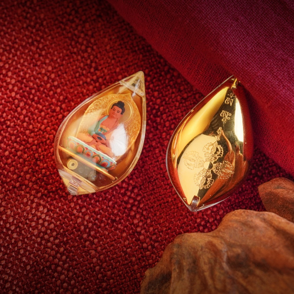 The Eternal Sanctuary | Boundless Light & Inner Serenity Petal-Amulet (Amitabha)