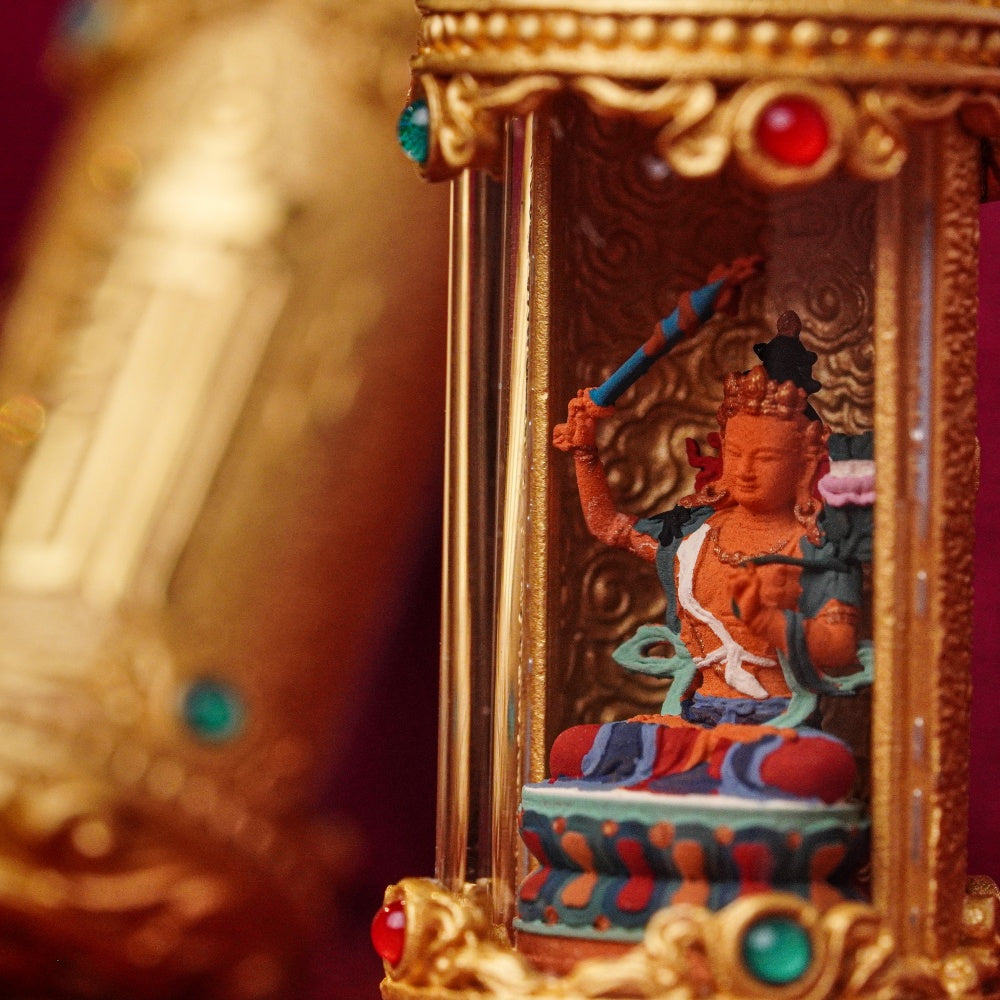 The Lens of Clarity: Manjushri’s Divine Wisdom & Golden Insight Amulet